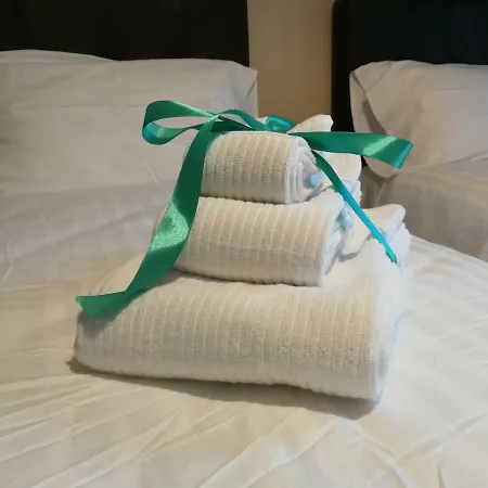 Bed & Breakfast A Casa Di Sara Ermy