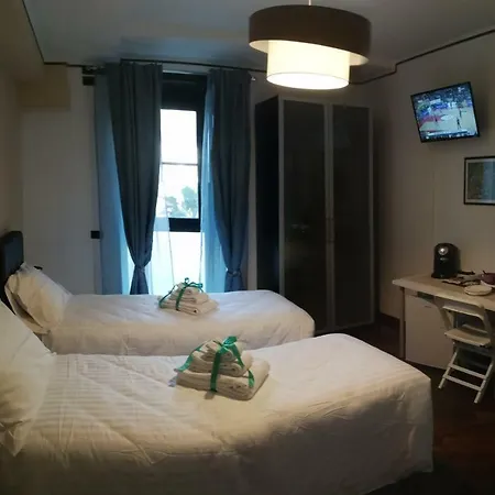 Bed & Breakfast A Casa Di Sara Ermy