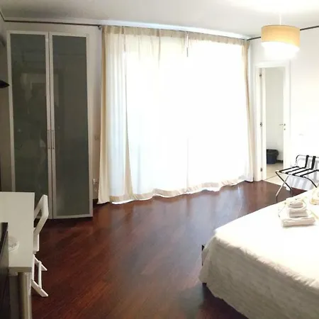 Bed & Breakfast A Casa Di Sara Ermy *